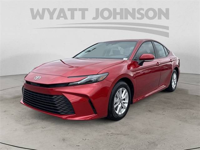 2025 Toyota Camry LE — Sedan — 4,426 mi — Clarksville, TN