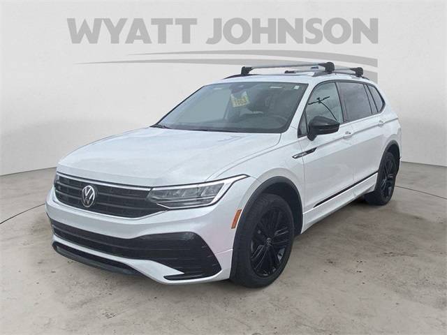 2022 Volkswagen Tiguan SE R-Line Black — SUV — 41,835 mi — Clarksville, TN