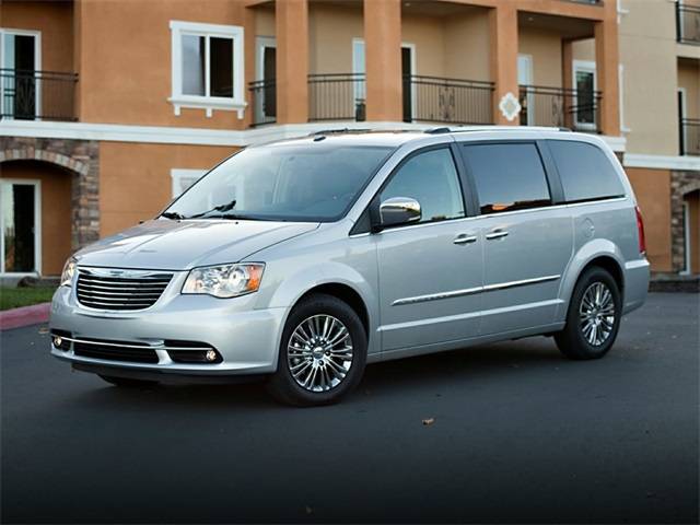 2016 Chrysler Town & Country Touring — Minivan — 123,386 mi — Clarksville, TN