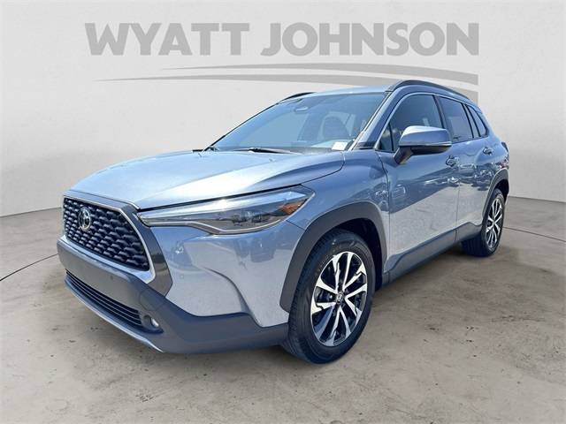 2024 Toyota Corolla Cross XLE — SUV — 33,620 mi — Clarksville, TN