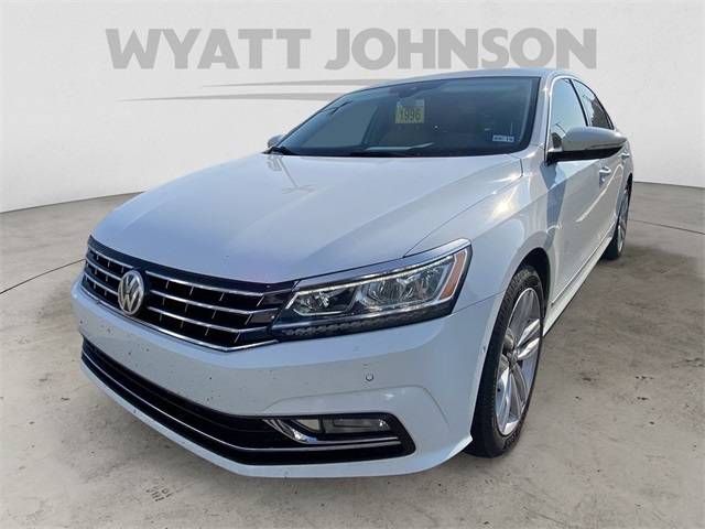 2017 Volkswagen Passat 1.8T SEL Premium — Sedan — 216,497 mi — Clarksville, TN