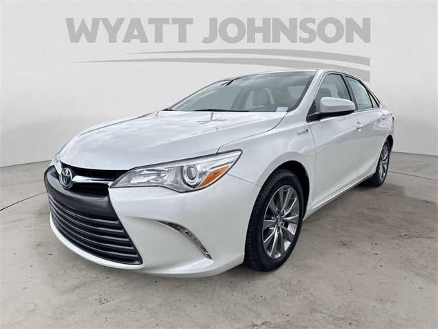 2015 Toyota Camry Hybrid XLE — Sedan — 107,422 mi — Clarksville, TN