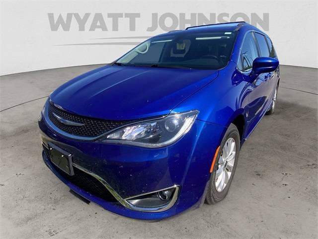 2018 Chrysler Pacifica Touring L Plus — Minivan — 141,130 mi — Clarksville, TN