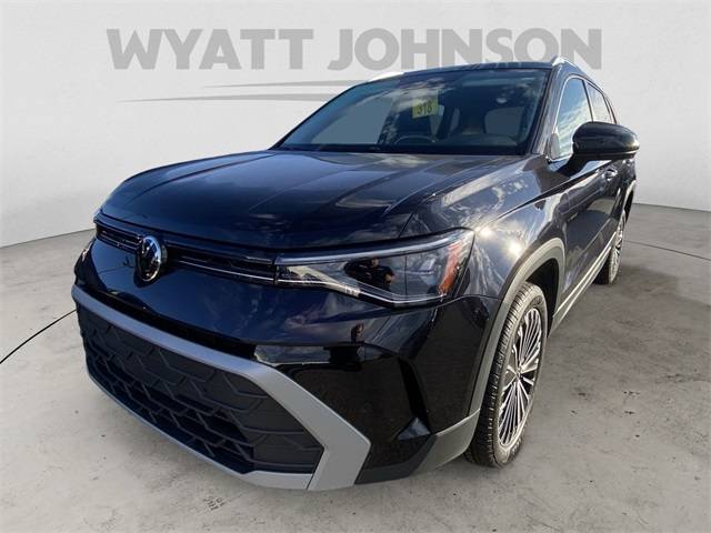 2025 Volkswagen Taos SE — SUV — 3,751 mi — Clarksville, TN