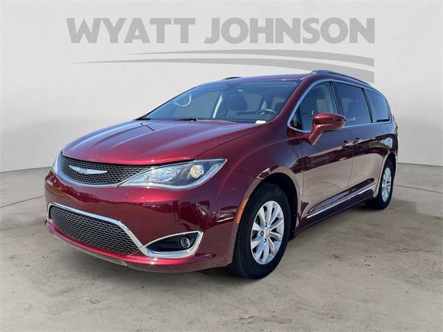 2018 Chrysler Pacifica Touring L — Minivan — 108,488 mi — Clarksville, TN