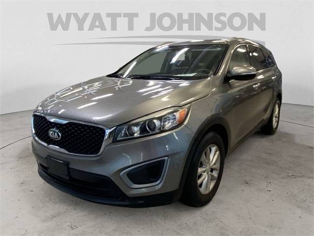 2016 Kia Sorento LX V6 — SUV — 214,992 mi — Clarksville, TN
