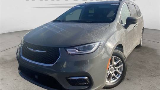 2022 Chrysler Pacifica Touring L — Minivan — 64,087 mi — Clarksville, TN