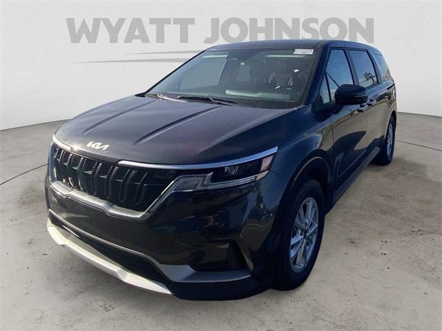 2024 Kia Carnival LXS — Minivan — 16,997 mi — Clarksville, TN