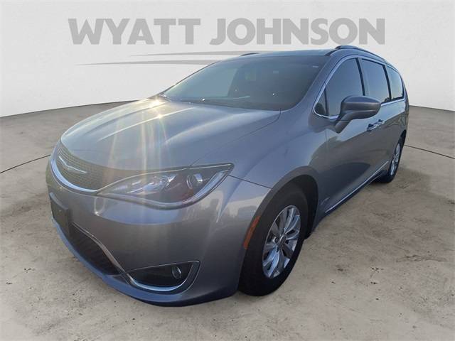 2018 Chrysler Pacifica Touring L Plus — Minivan — 102,465 mi — Clarksville, TN