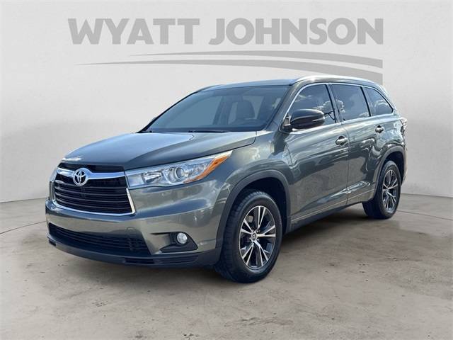 2016 Toyota Highlander XLE — SUV — 109,964 mi — Clarksville, TN