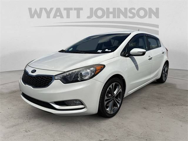 2016 Kia Forte EX — Hatchback — 98,548 mi — Clarksville, TN