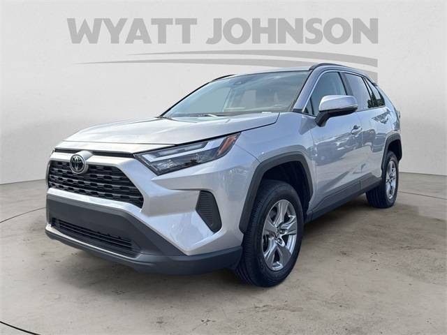 2024 Toyota RAV4 XLE — SUV — 35,251 mi — Clarksville, TN