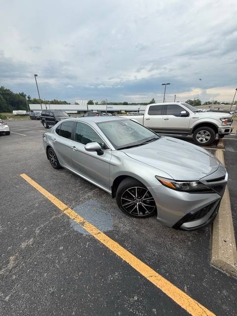 2024 Toyota Camry SE — Sedan — 23,001 mi — Clarksville, TN