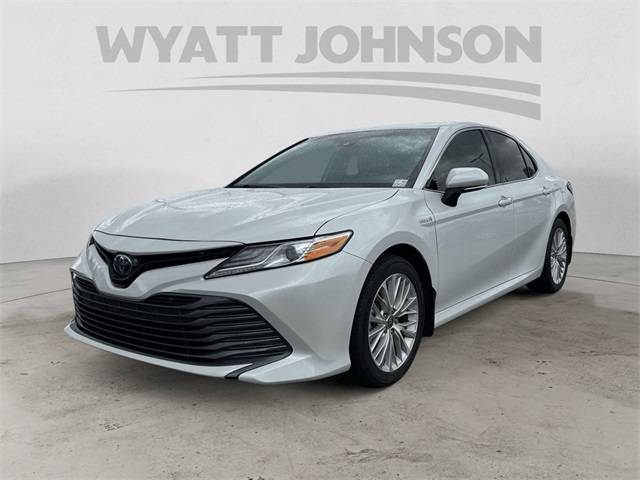 2020 Toyota Camry Hybrid XLE — Sedan — 73,506 mi — Clarksville, TN