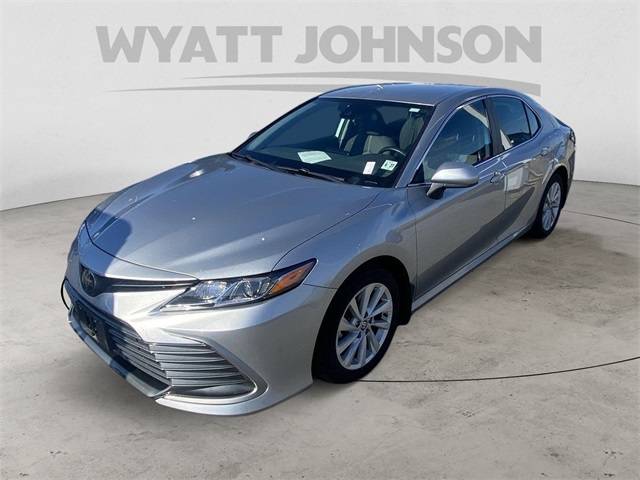 2022 Toyota Camry LE — Sedan — 46,479 mi — Clarksville, TN