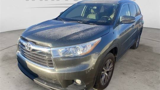 2015 Toyota Highlander XLE — SUV — 167,265 mi — Clarksville, TN