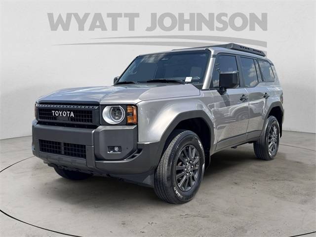2025 Toyota Land Cruiser Base — SUV — 5,975 mi — Clarksville, TN