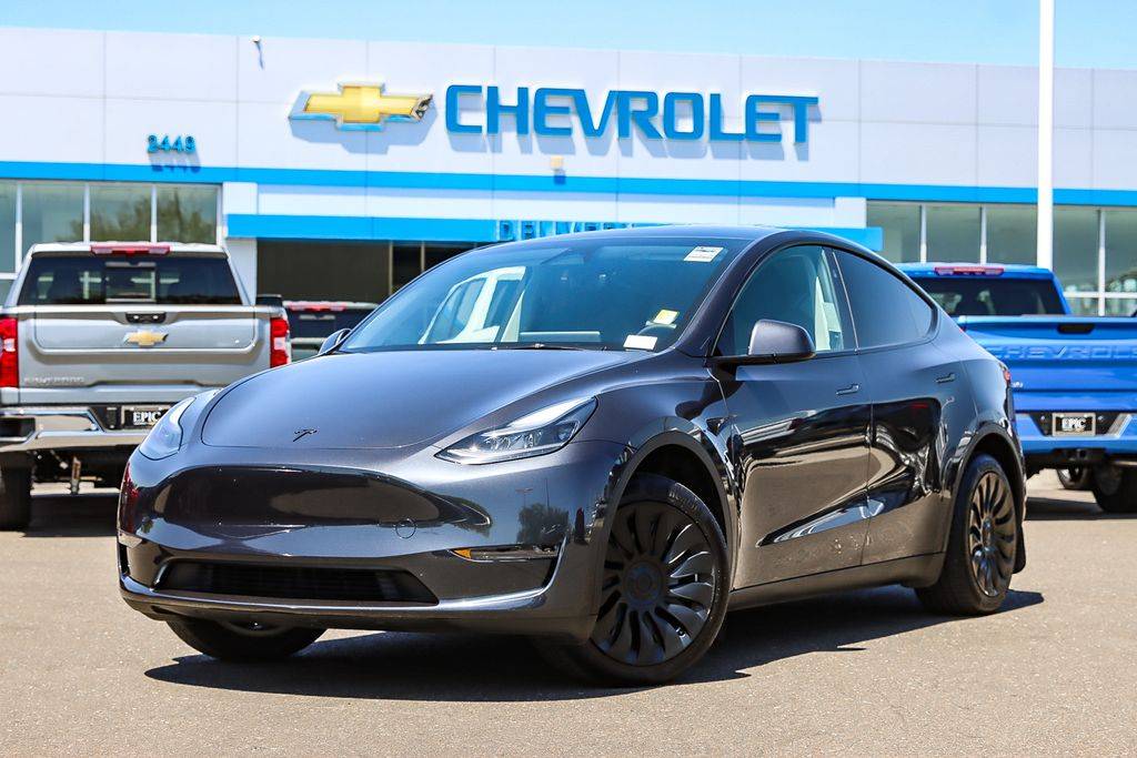 2024 Tesla Model Y Standard Range — SUV — 12,436 mi — Sacramento, CA