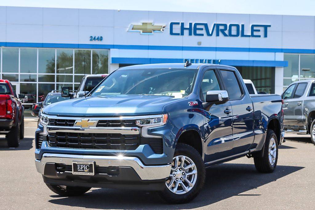 2024 Chevrolet Silverado 1500 LT — Pickup Truck — 5,569 mi — Sacramento, CA