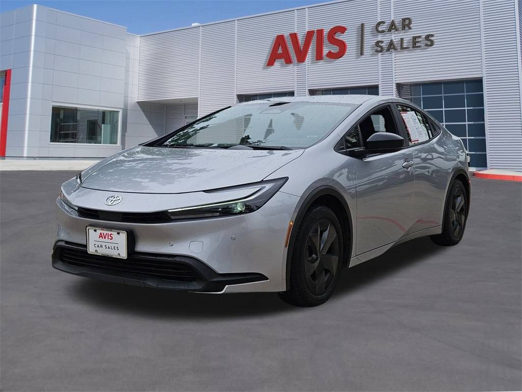 2025 Toyota Prius Limited — Hatchback — 15,578 mi — Irving, TX