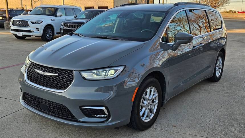 2022 Chrysler Pacifica Touring L — Minivan — 92,627 mi — Irving, TX