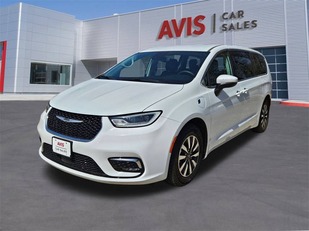 2023 Chrysler Pacifica Hybrid Touring L — Minivan — 60,467 mi — Irving, TX