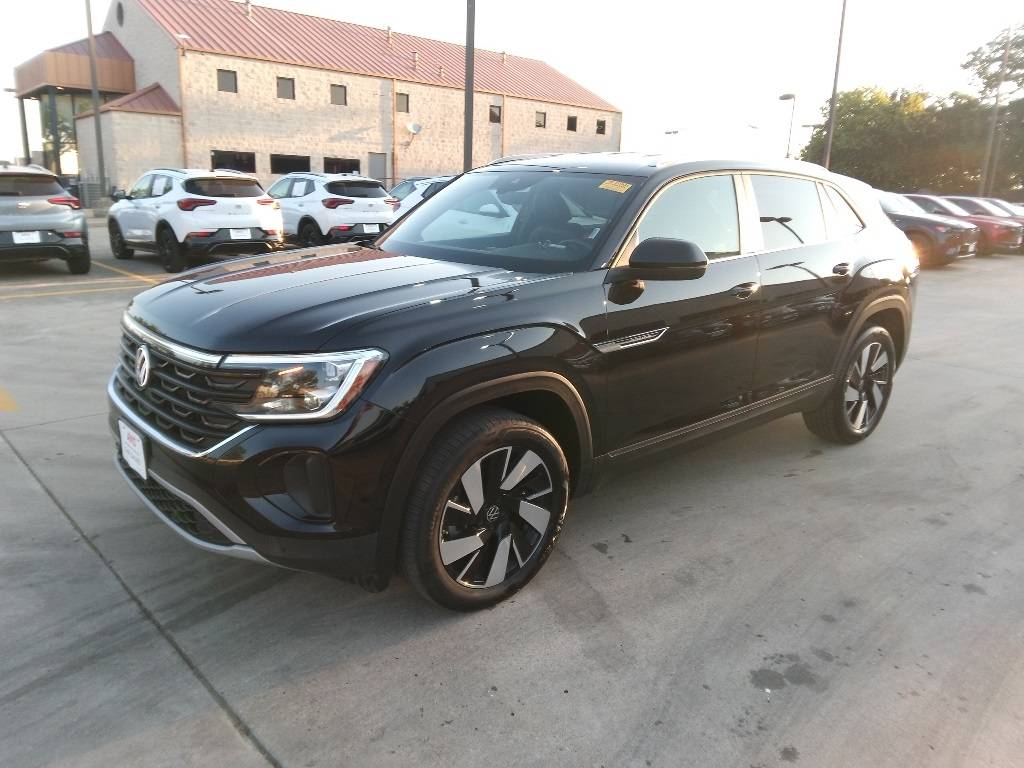 2025 Volkswagen Atlas Cross Sport SE with Technology — SUV — 18,064 mi — Irving, TX