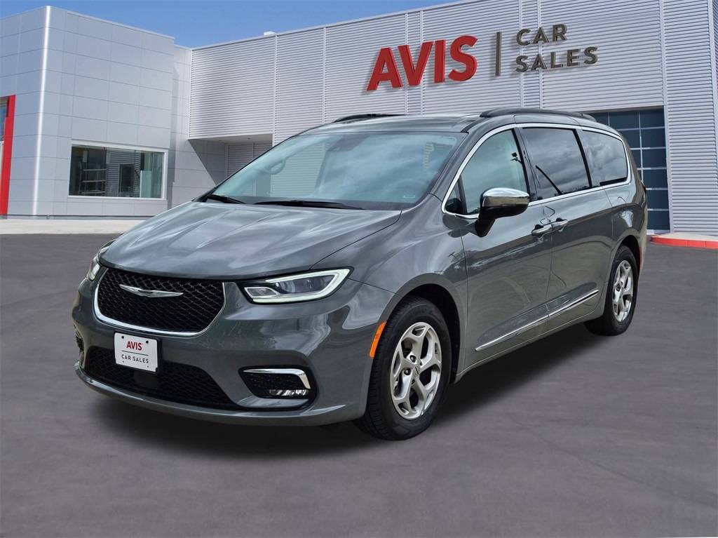 2023 Chrysler Pacifica Limited — Minivan — 56,237 mi — Irving, TX