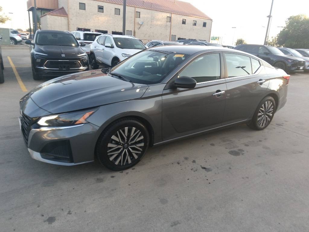 2024 Nissan Altima SV — Sedan — 48,828 mi — Irving, TX