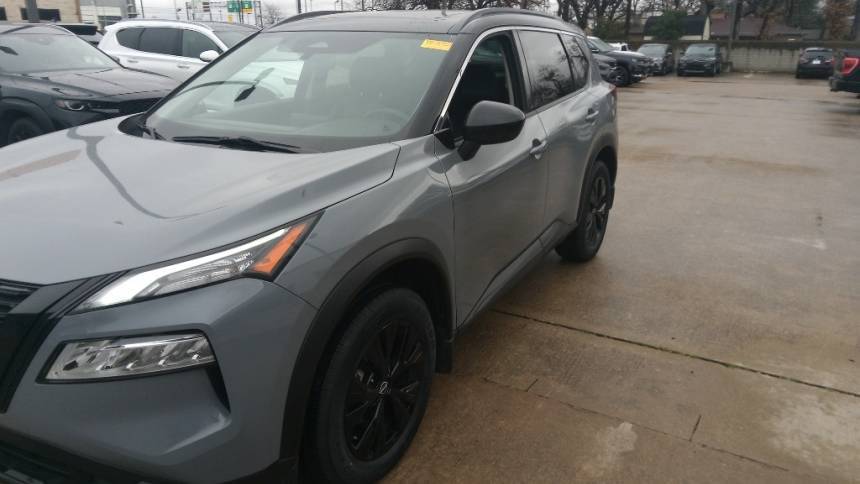 2023 Nissan Rogue SV — SUV — 48,913 mi — Irving, TX