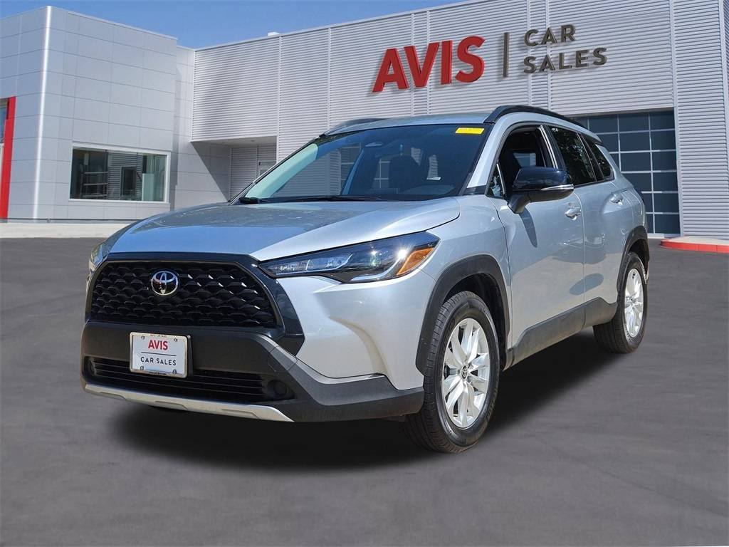 2025 Toyota Corolla Cross LE — SUV — 21,435 mi — Irving, TX