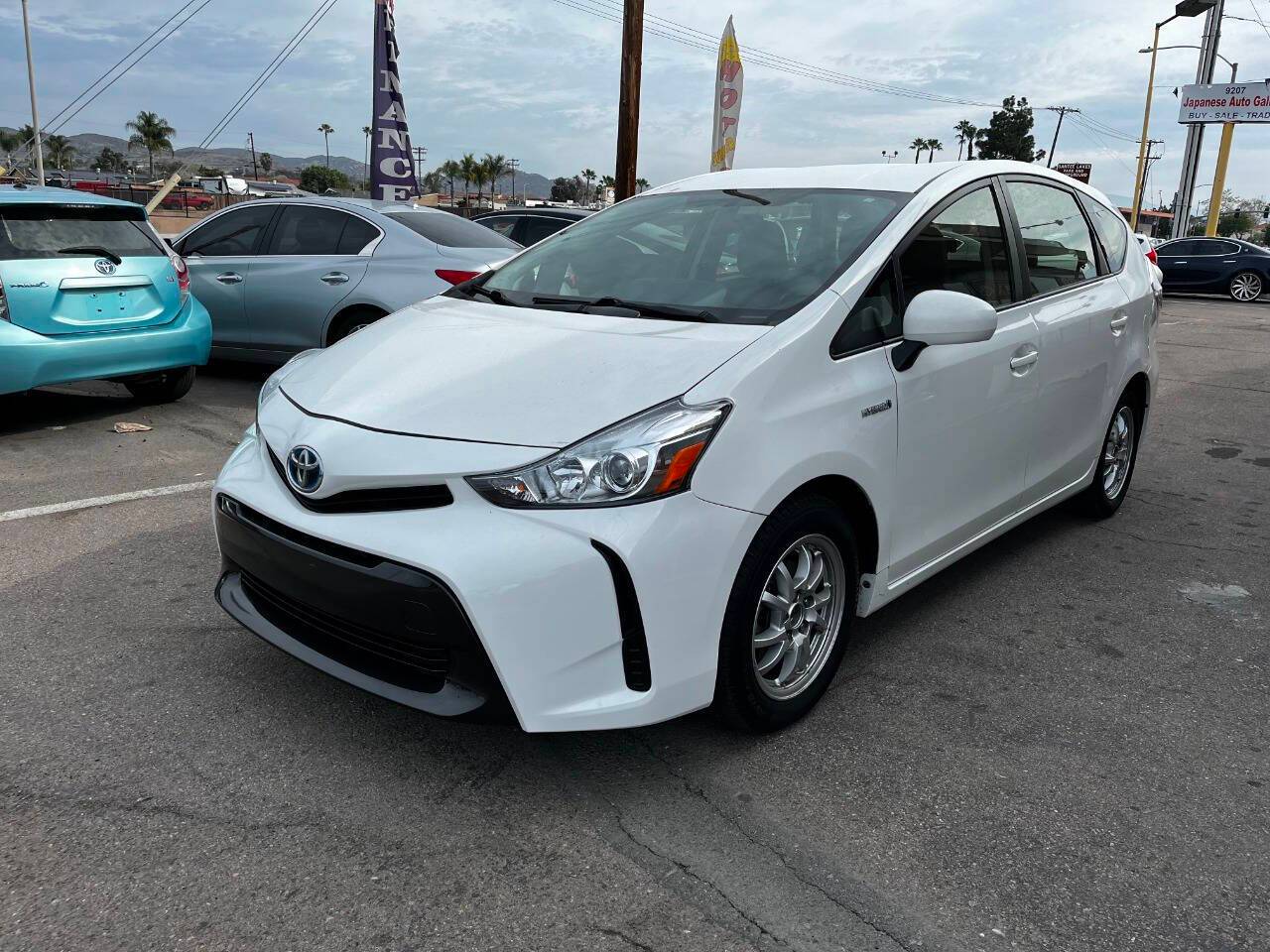 2017 Toyota Prius v Three — Wagon — 129,033 mi — Santee, CA