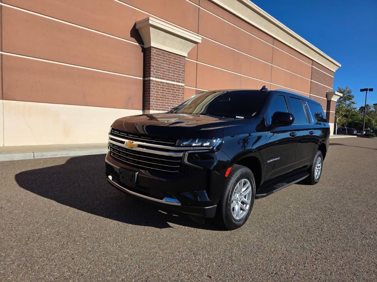 2022 Chevrolet Suburban LT — SUV — 115,738 mi — Santee, CA