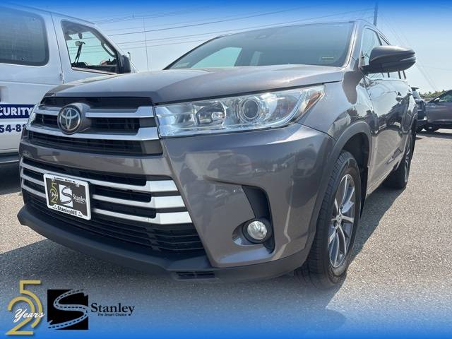 2018 Toyota Highlander SE V6 — SUV — 94,828 mi — Belfast, ME