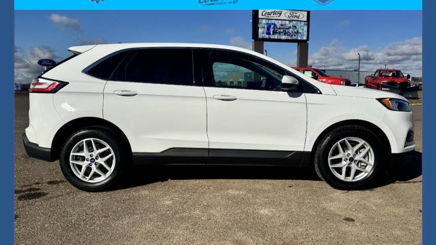 2022 Ford Edge SEL — SUV — 11,826 mi — Stanley, WI