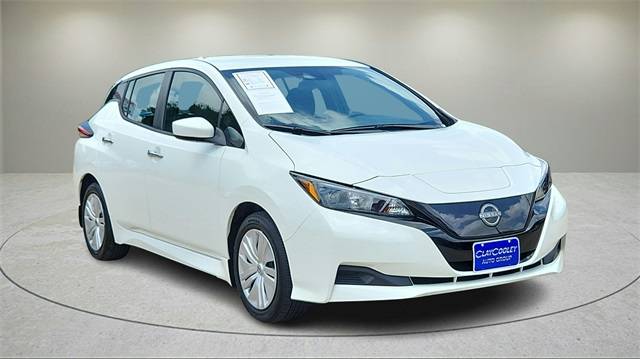 2023 Nissan LEAF S — Hatchback — 8,560 mi — Dallas, TX