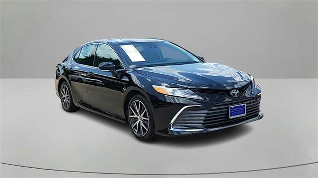 2024 Toyota Camry XLE — Sedan — 37,906 mi — Dallas, TX