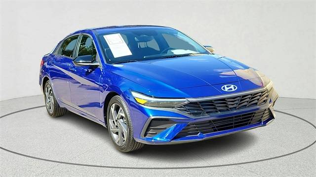 2025 Hyundai Elantra SEL Sport — Sedan — 10,886 mi — Dallas, TX