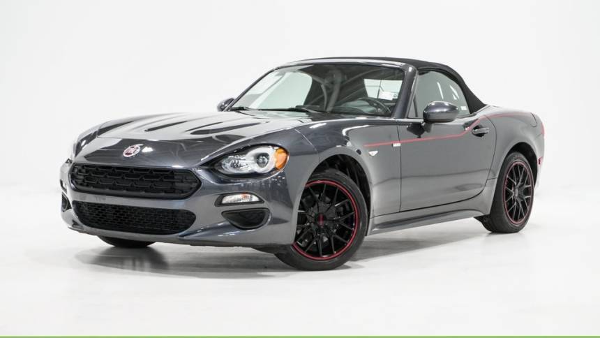 2017 FIAT 124 Spider Classica — Convertible — 54,068 mi — Arlington Heights, IL