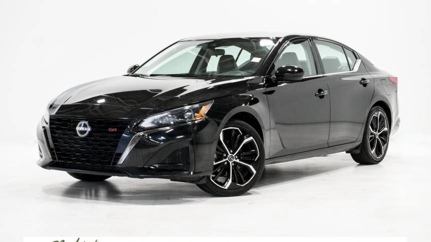 2023 Nissan Altima SR — Sedan — 64,583 mi — Arlington Heights, IL