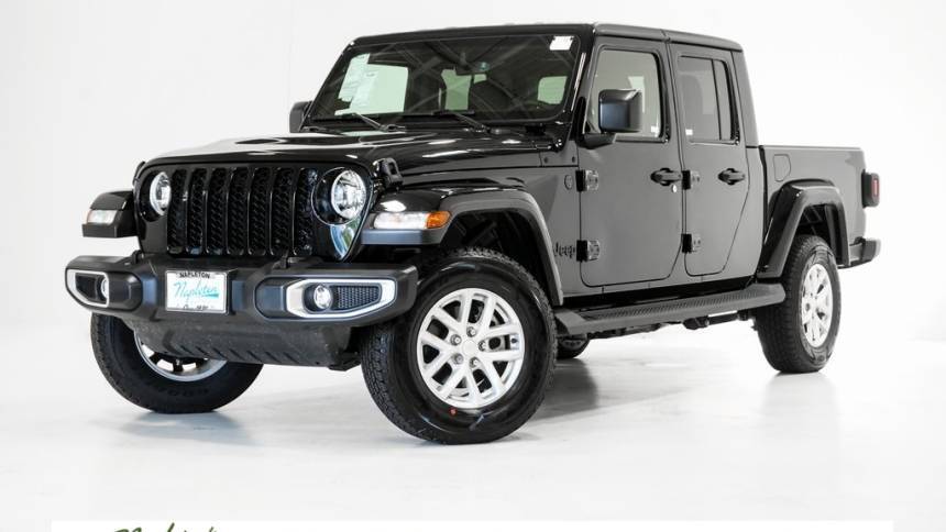 2023 Jeep Gladiator Sport S — Pickup Truck — 1,348 mi — Arlington Heights, IL