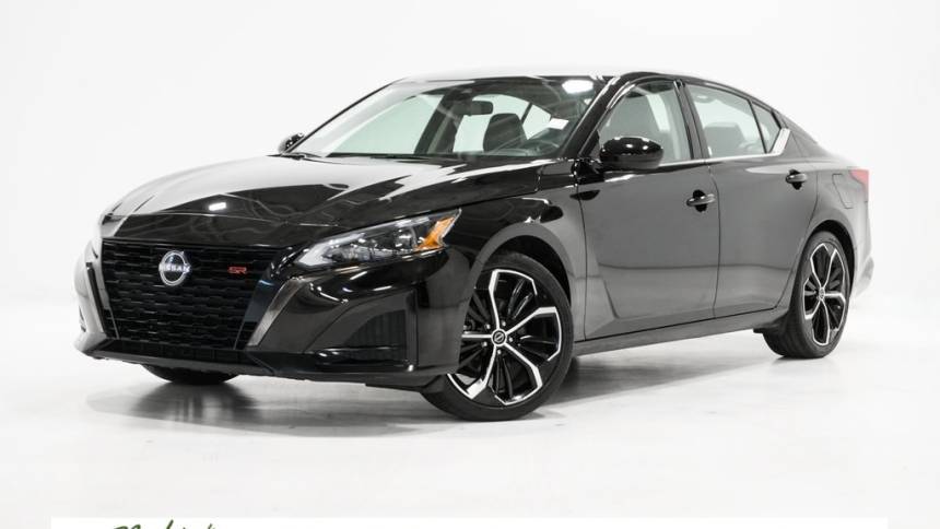 2023 Nissan Altima SR — Sedan — 65,457 mi — Arlington Heights, IL