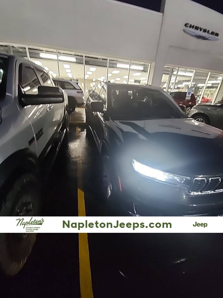 2022 Jeep Grand Cherokee Limited — SUV — 37,709 mi — Arlington Heights, IL