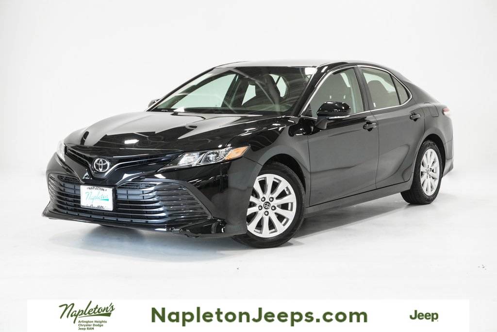 2018 Toyota Camry LE — Sedan — 52,091 mi — Arlington Heights, IL