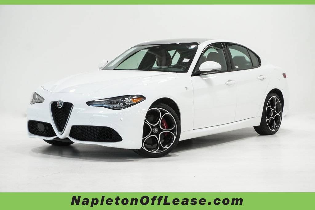 2022 Alfa Romeo Giulia Ti — Sedan — 33,076 mi — Arlington Heights, IL