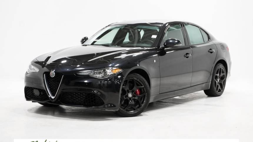 2022 Alfa Romeo Giulia Ti — Sedan — 29,123 mi — Arlington Heights, IL