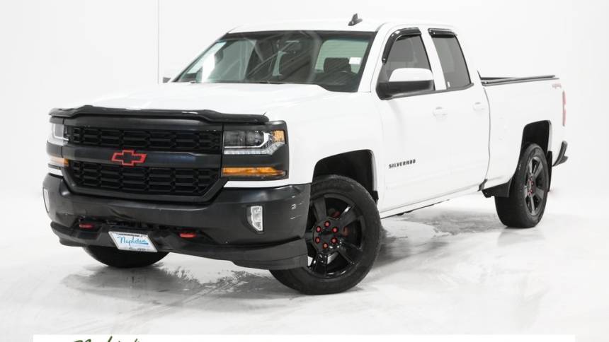 2017 Chevrolet Silverado 1500 LT — Pickup Truck — 99,611 mi — Arlington Heights, IL