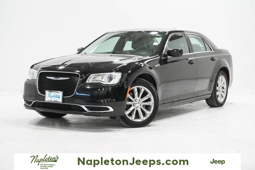 2019 Chrysler 300 Touring L — Sedan — 98,753 mi — Arlington Heights, IL