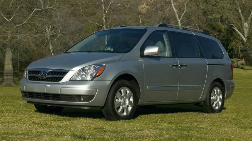 2007 Hyundai Entourage Limited — Minivan — 82,996 mi — Arlington Heights, IL