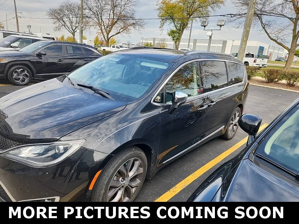 2020 Chrysler Pacifica Limited — Minivan — 48,312 mi — Arlington Heights, IL